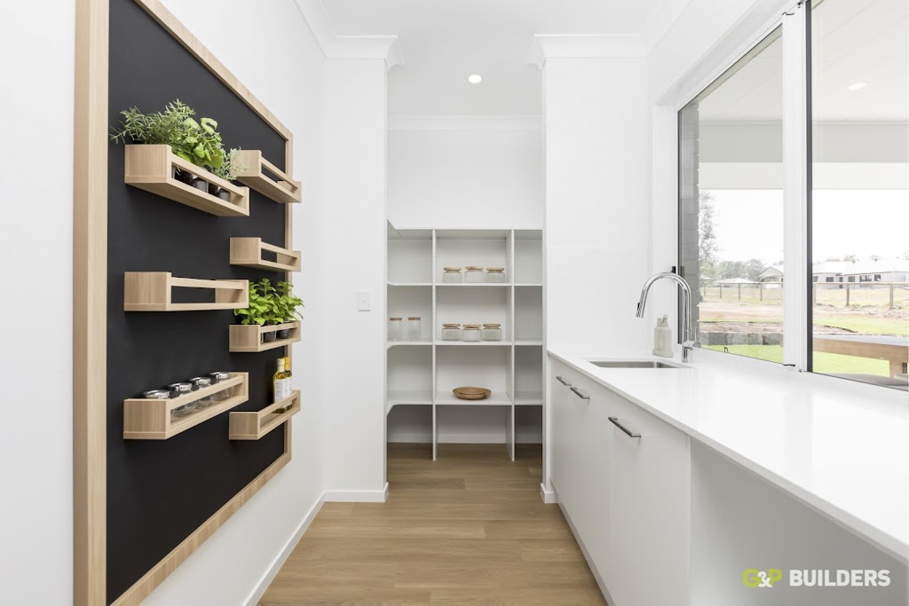 Reflections Vue by G&P Builders | 5 Stirling Dr, Kensington Grove QLD 4341, Australia | Phone: (07) 3463 9463