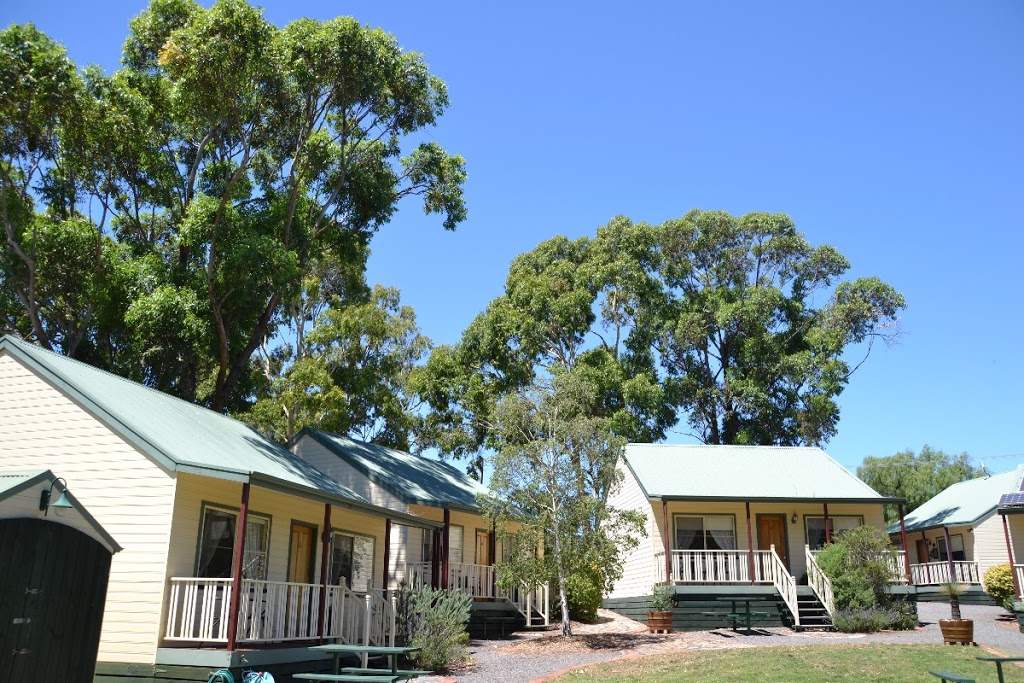 Avoca Cottages | lodging | 33 Napier St, Avoca VIC 3467, Australia | 0354653677 OR +61 3 5465 3677