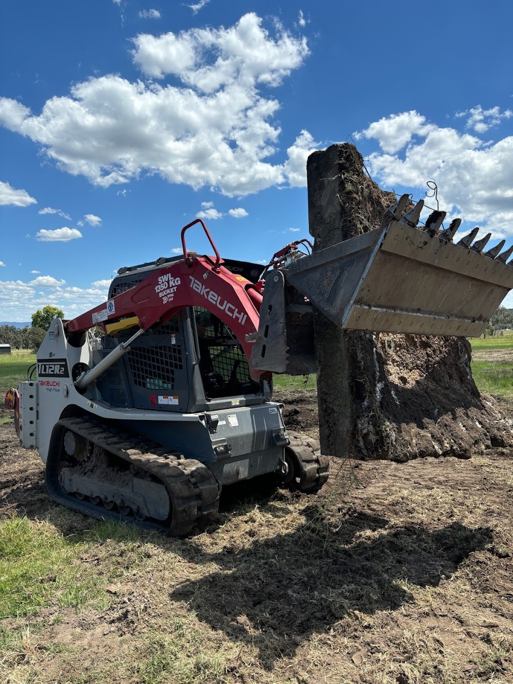 Sutton Brothers Contracting & Earthworks | 312 Wilbetree Rd, Menah NSW 2850, Australia | Phone: 0448 742 593