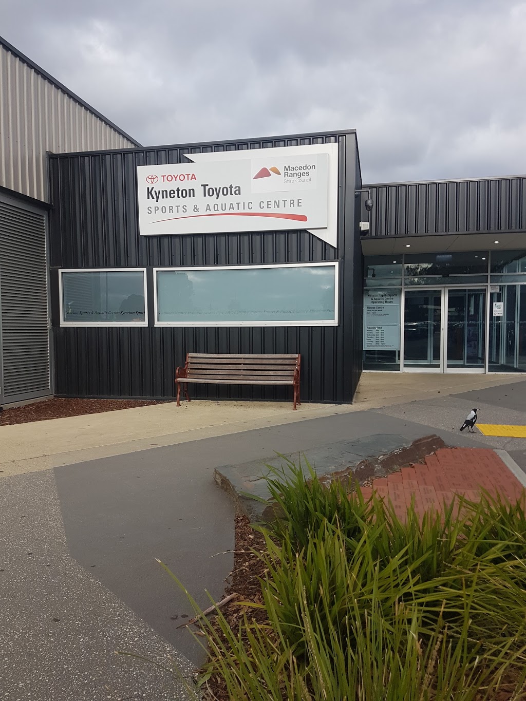 Kyneton Toyota Sports & Aquatic Centre | health | 4 Victoria St, Kyneton VIC 3444, Australia | 0354211477 OR +61 3 5421 1477