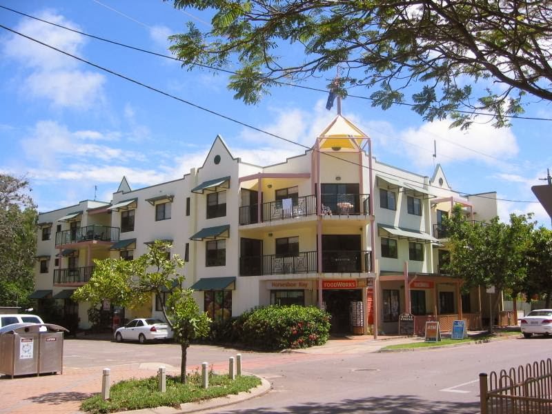 Shaws on the Shore | lodging | 7 Pacific Dr, Horseshoe Bay QLD 4819, Australia | 0747581900 OR +61 7 4758 1900