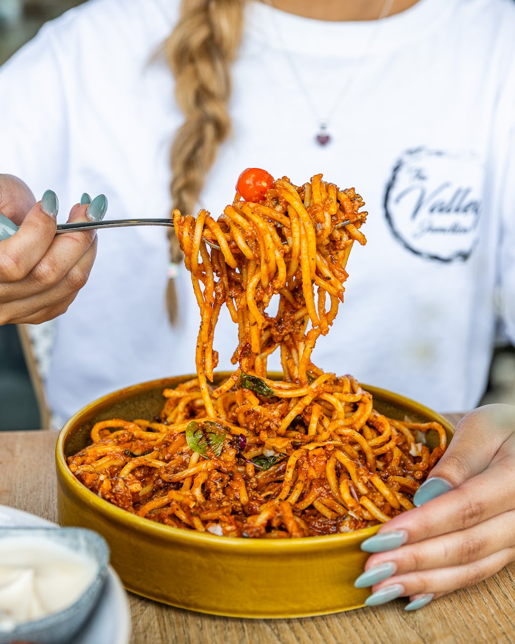 The Valley Junction Glenmore Park | 90-98 Glenmore Ridge Dr, Glenmore Park NSW 2745, Australia | Phone: 0493 447 677