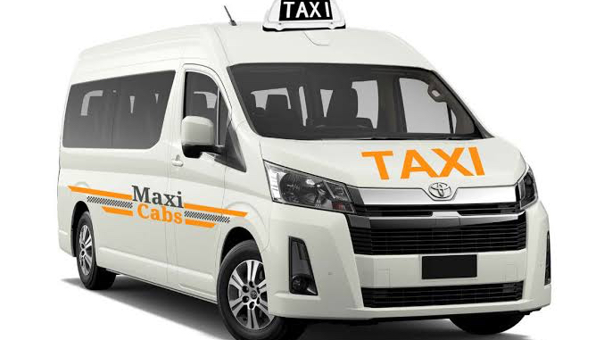 Maxi Taxi in Manor Lakes | 26 Marmalade Rd, Manor Lakes VIC 3024, Australia | Phone: 0411 313 114
