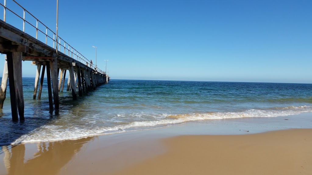 Port Noarlunga Jetty | tourist attraction | 95/96 Esplanade, Port Noarlunga SA 5167, Australia | 0883840666 OR +61 8 8384 0666