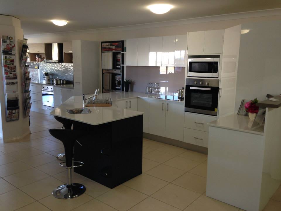 Mid Coast Kitchens | 5 Karungi Cres, Port Macquarie NSW 2444, Australia | Phone: (02) 6581 2933