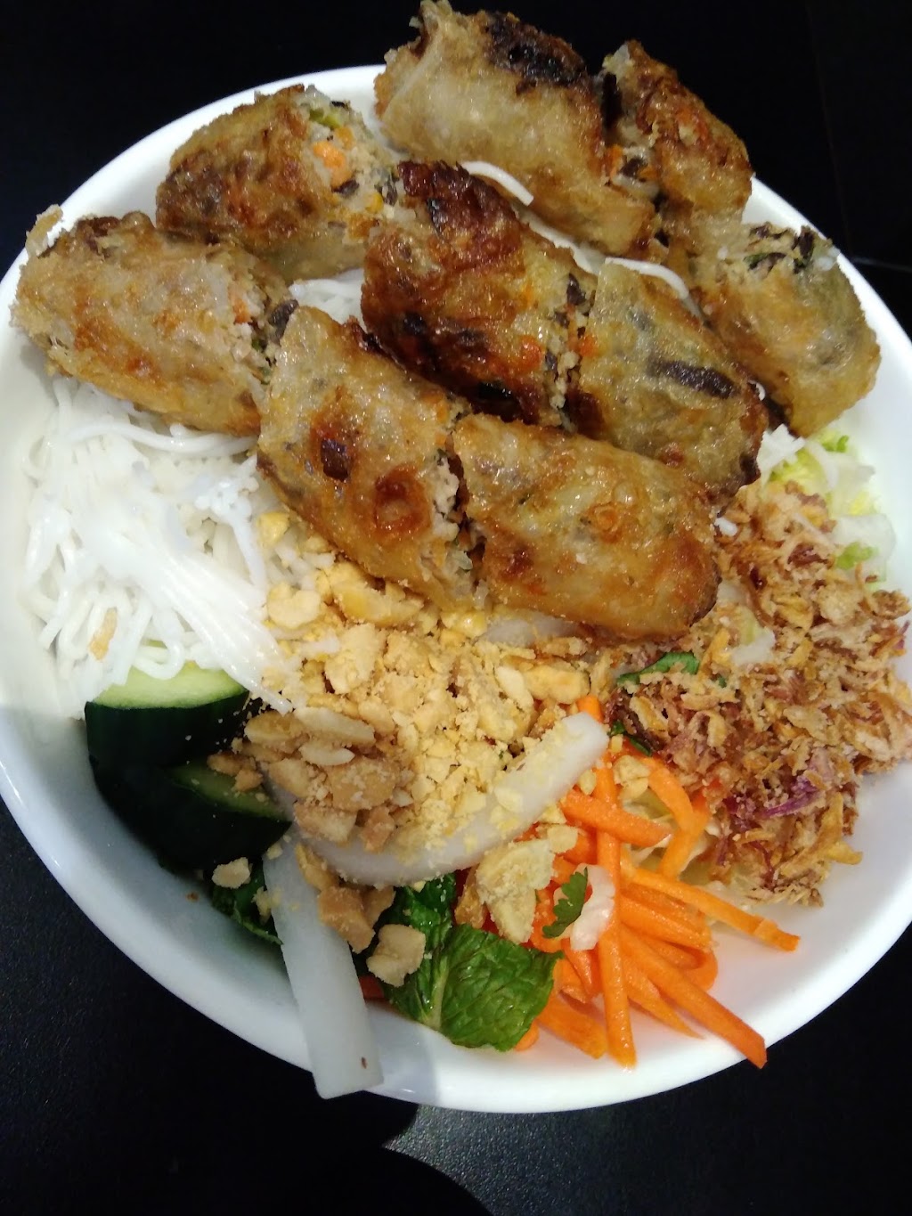 Nem Vietnamese Street Food | restaurant | Shop T3/150 Condon St, Kennington VIC 3550, Australia | 0459405350 OR +61 459 405 350