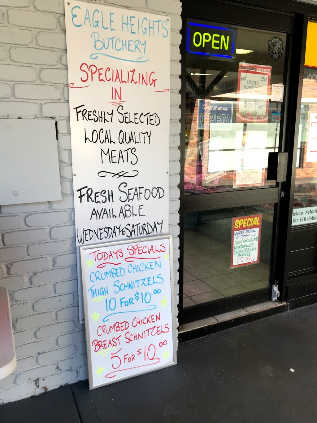 Eagle Heights Butcher | store | Eagle Heights Shopping Village, Shop 5/13-19 Southport Ave, Tamborine Mountain QLD 4272, Australia | 0755451811 OR +61 7 5545 1811