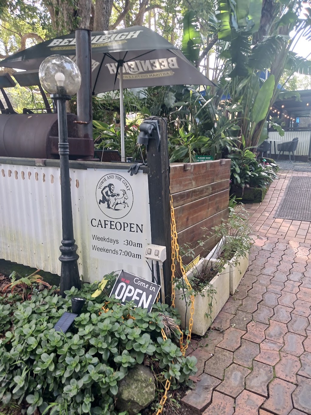Yowie And The Goat Cafe | 707 Beechmont Rd, Lower Beechmont QLD 4211, Australia | Phone: 0414 166 604