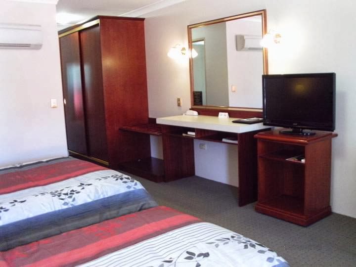 Southern Comfort Motor Inn | 24-28 Parker St, Cootamundra NSW 2590, Australia | Phone: (02) 6942 3366