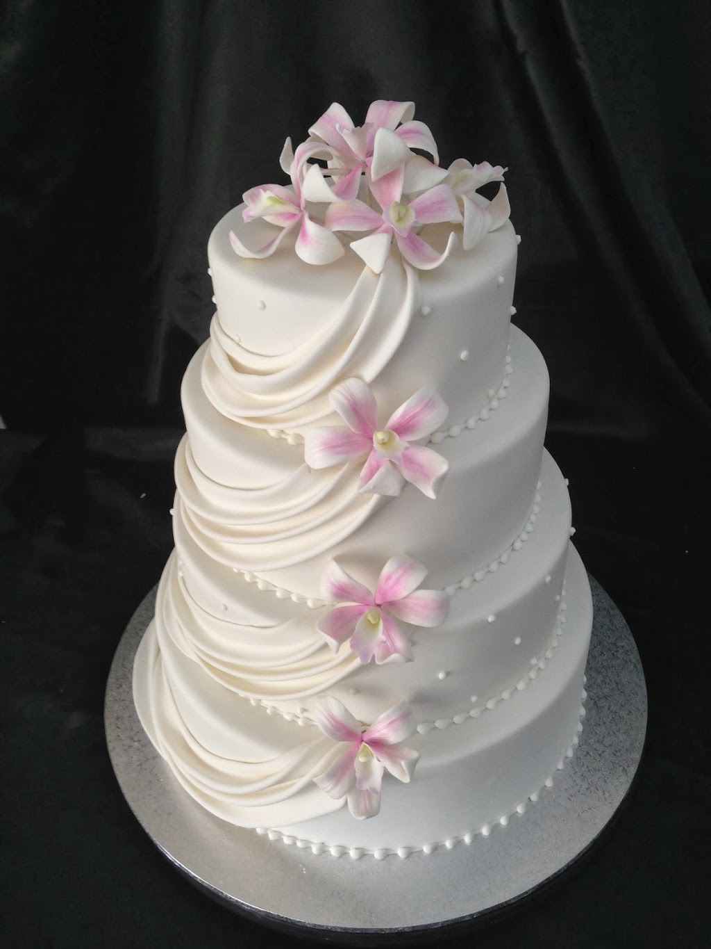 Angel Wedding Cakes | bakery | Willunga, Adelaide SA 5172, Australia | 0423030308 OR +61 423 030 308