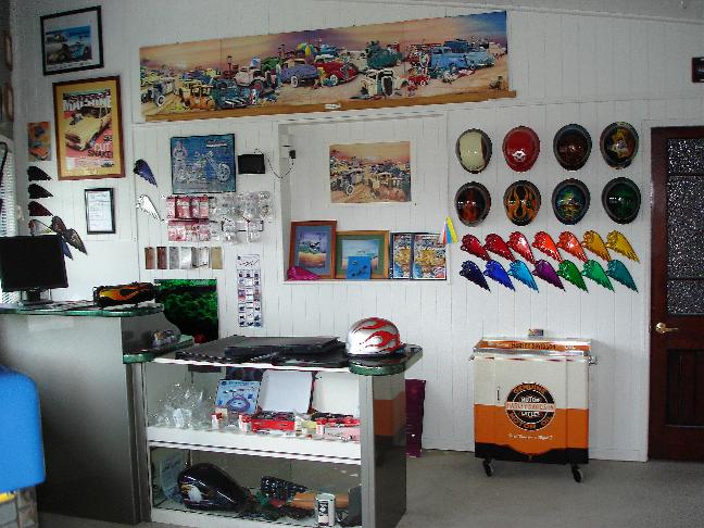 Paint Doctor Hans Kreuzen | 9 Saltwater Creek Rd, Maryborough QLD 4650, Australia | Phone: (07) 4123 1536