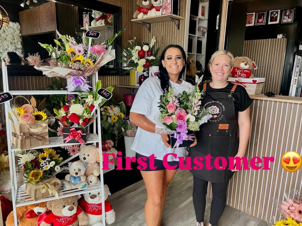 Blossoms Of Love By Shell | 1/16-30 Willmington Rd, Luddenham NSW 2745, Australia | Phone: 0451 384 171