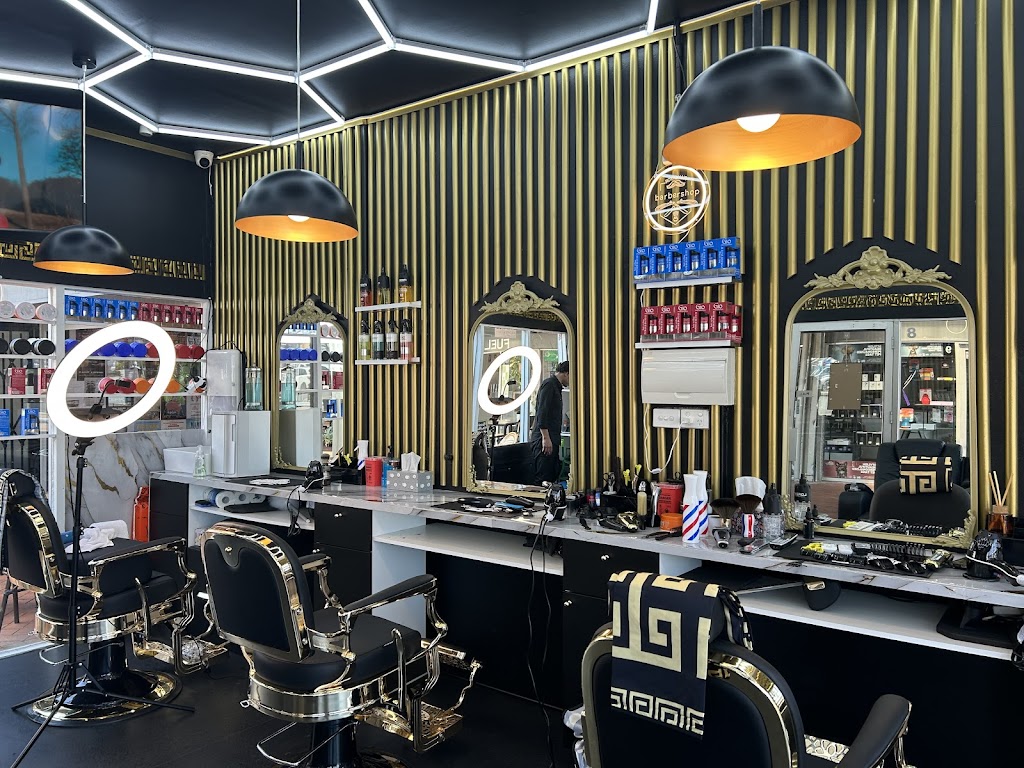 Royal Hair | 8/450 The Esplanade, Warners Bay NSW 2282, Australia | Phone: (02) 4009 1719