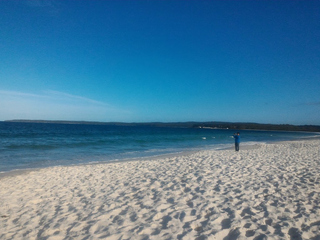 Seaside Serenade | 6 Lister Ct, Hyams Beach NSW 2540, Australia | Phone: 0414 274 023