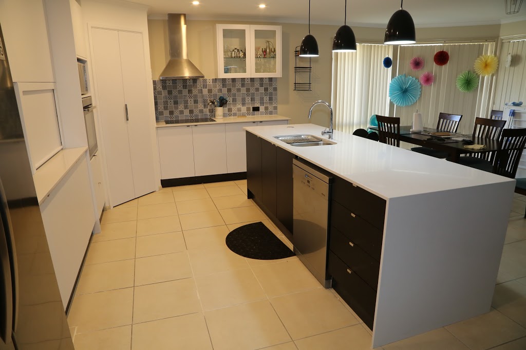 Hunter Kitchen King | furniture store | 3/37 Shipley Dr, Rutherford NSW 2320, Australia | 0249324848 OR +61 2 4932 4848