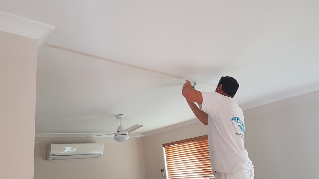 Fresh n Up Painting | 1 Pavia Pl, Augustine Heights QLD 4300, Australia | Phone: 0400 702 449