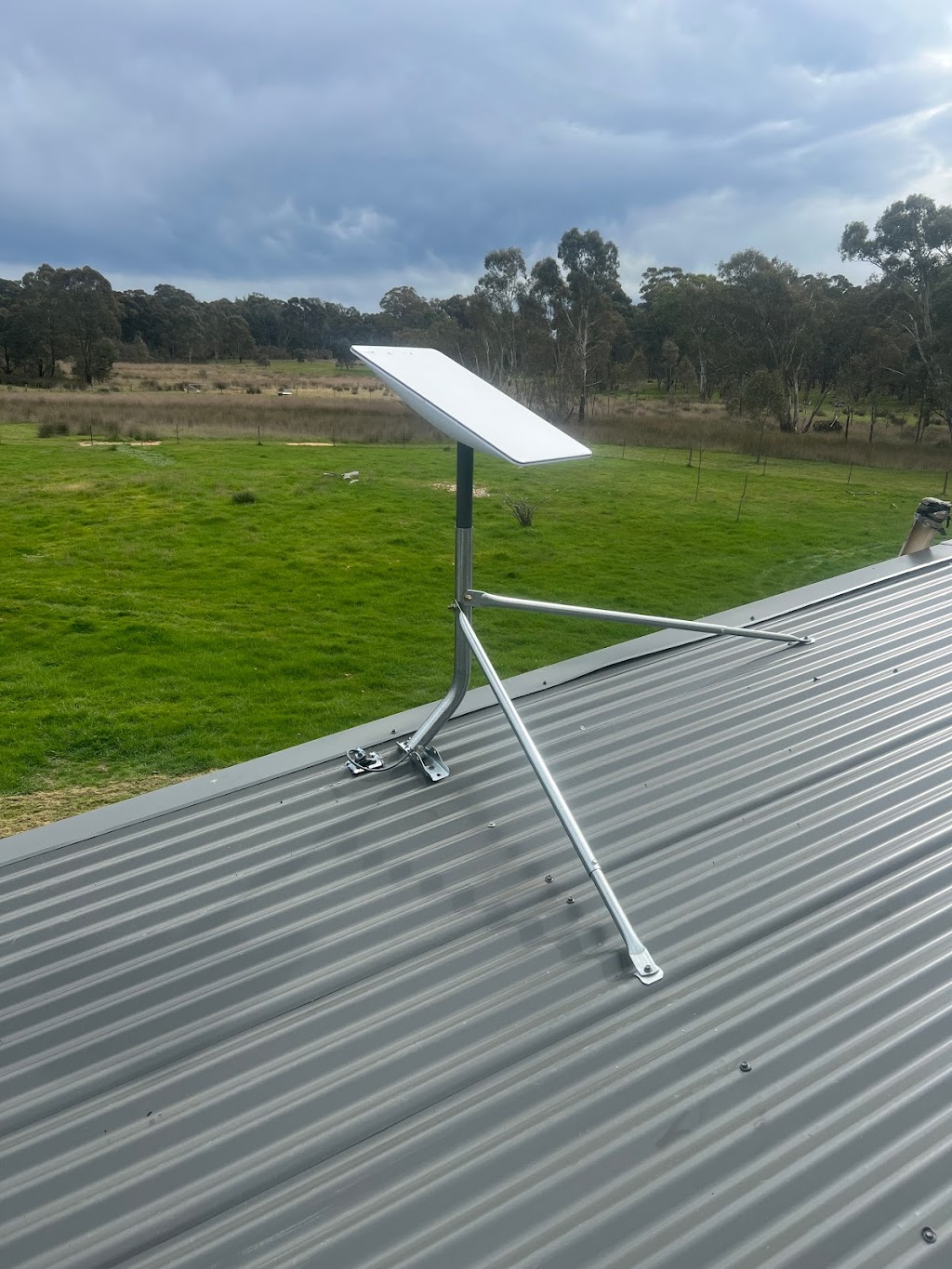 Taggart Tv And Data Electrical | 688 Strathlea Rd, Strathlea VIC 3364, Australia | Phone: 0437 107 773