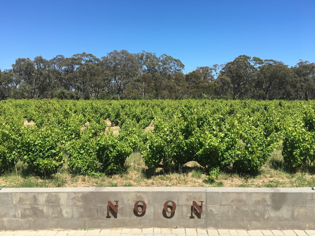 Noon Winery | food | 272 Rifle Range Rd, McLaren Vale SA 5171, Australia | 0883238290 OR +61 8 8323 8290