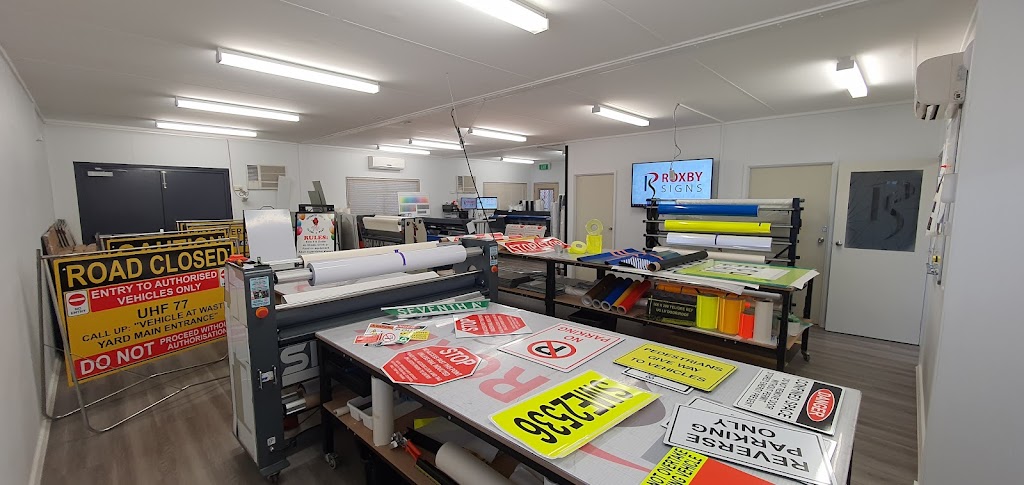 Roxby Signs | Lot 719 Olympic Way, Olympic Dam SA 5725, Australia | Phone: (08) 7286 1006