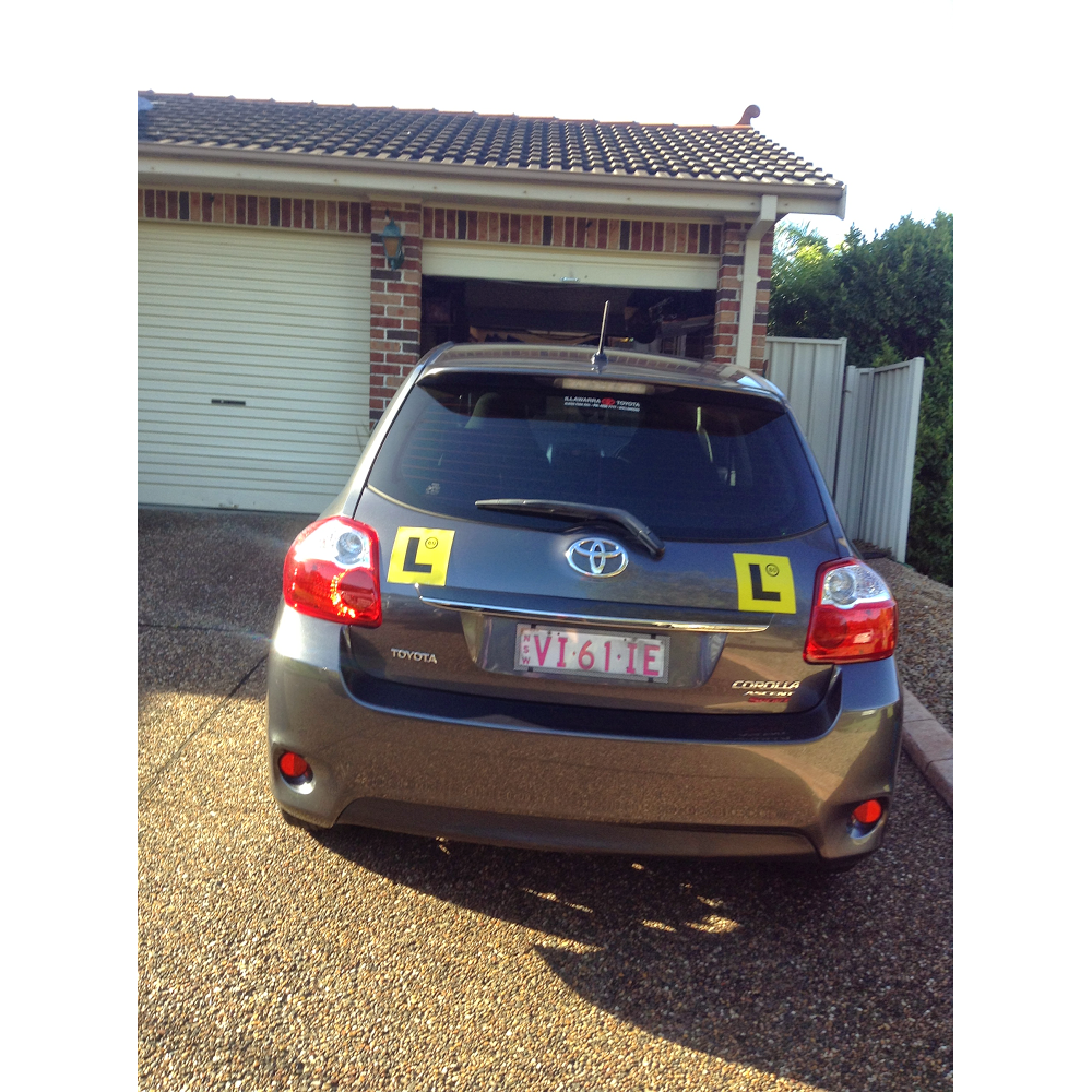 Vickys Driving School |  | 7 Swan Pl, Albion Park NSW 2527, Australia | 0417285927 OR +61 417 285 927