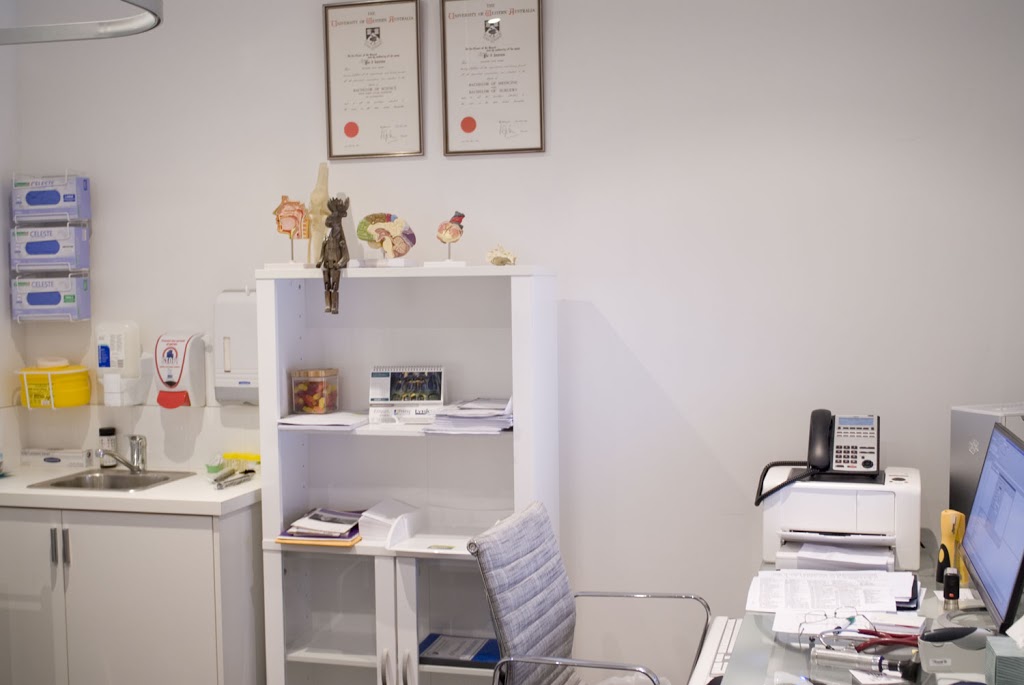 Dr Christopher Mulroney | doctor | 3/328 Malvern Rd, Prahran VIC 3181, Australia | 0395332800 OR +61 3 9533 2800