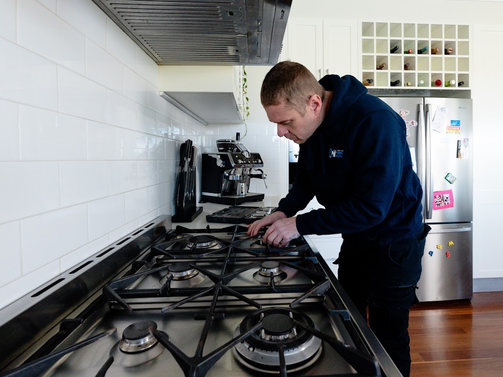 On Time Plumbing & Hot Water | 8 Sanctuary Pl, Wallalong NSW 2320, Australia | Phone: 0488 883 029