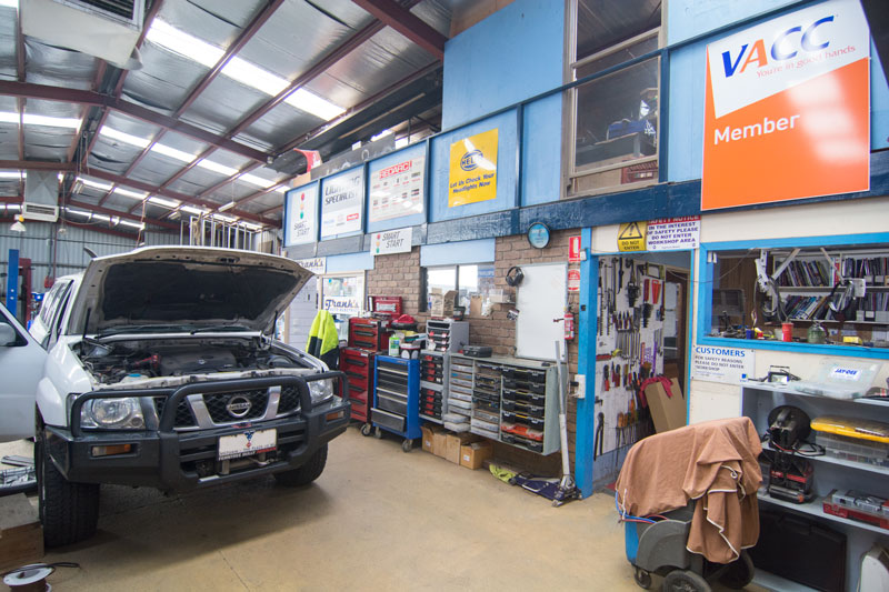 Franks Auto Electrics | 16-18 Separation St, North Geelong VIC 3215, Australia | Phone: (03) 5278 6279