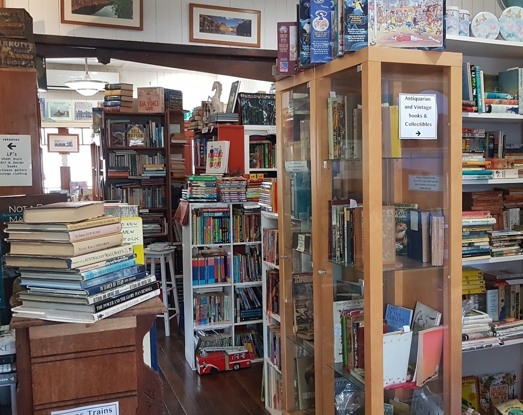 Canungra Books And Art | book store | 6 Kidston St, Canungra QLD 4275, Australia | 0418792161 OR +61 418 792 161