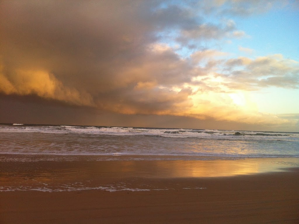 Fraser Island Beach Cottages | 75 Mile Beach, Fraser Island QLD 4655, Australia | Phone: 0407 679 445