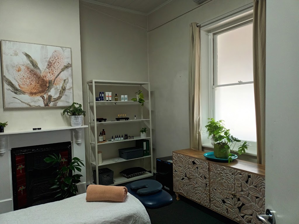 Essential Body Massage Therapy |  | 4 George St, Williamstown SA 5351, Australia | 0419185579 OR +61 419 185 579