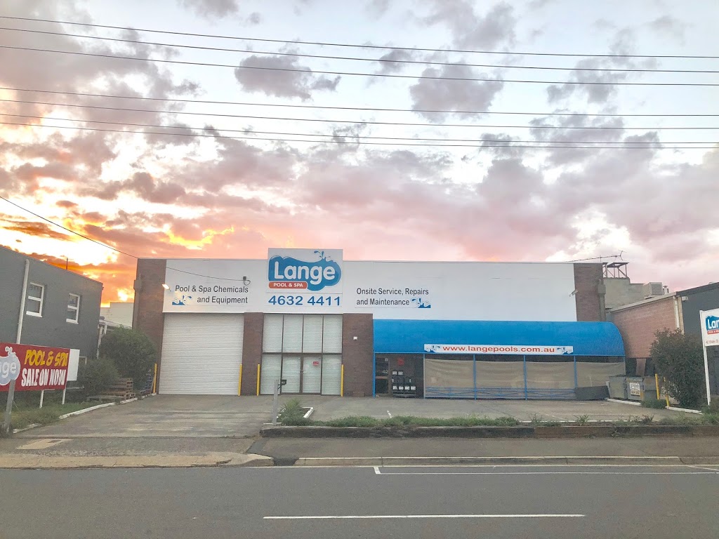 Lange Pool and Spa | store | 42 Water St, Toowoomba City QLD 4350, Australia | 0746324411 OR +61 7 4632 4411
