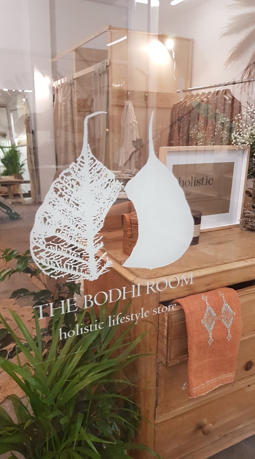 THE BODHI ROOM | Shop 4/12-14 Lawrence St, Freshwater NSW 2096, Australia | Phone: 0410 842 660
