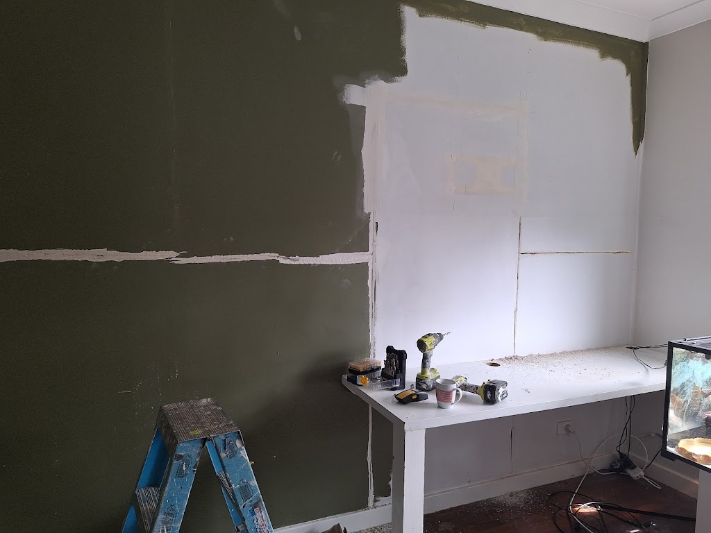 The Home Painter Newcastle PTY LTD | 9 Sir Edward St, Karuah NSW 2324, Australia | Phone: 0405 232 017