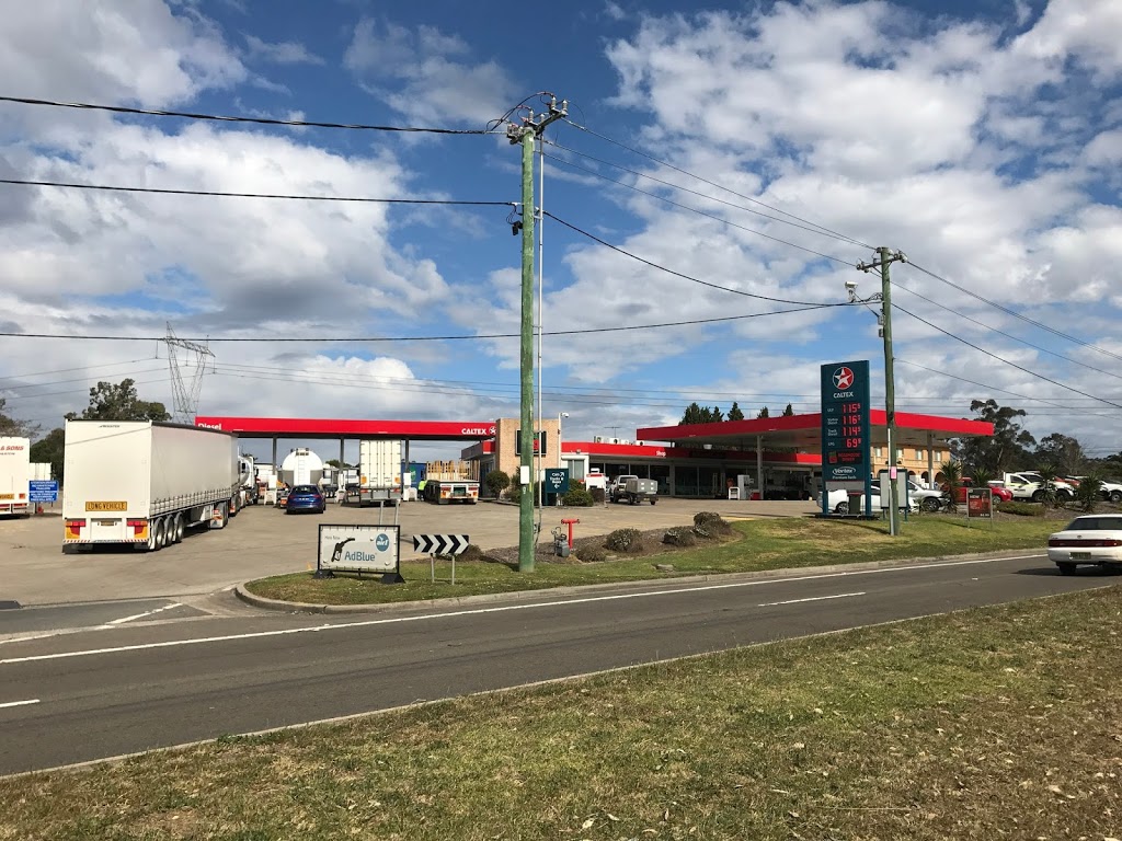 Caltex Crossroads Truckstop | gas station | 1 Campbelltown Rd, Glenfield NSW 2167, Australia | 0298242888 OR +61 2 9824 2888