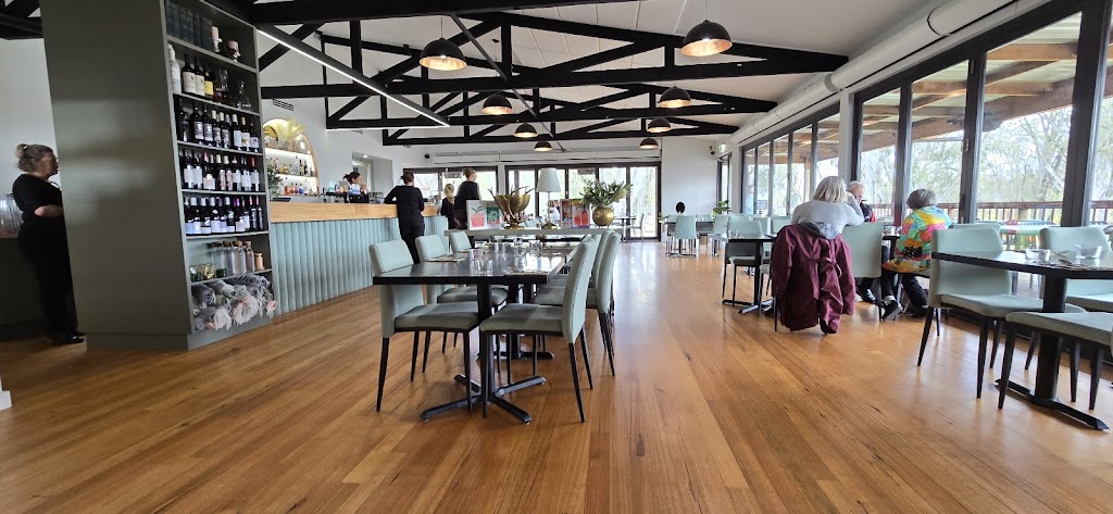 The Bend Restaurant | 2 Deniliquin St, Tocumwal NSW 2714, Australia | Phone: 0418 924 665
