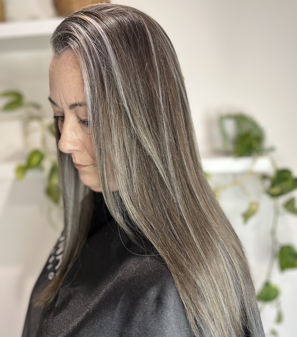 Lolly & Co. Hair | 22 Shapland Dr, Royston QLD 4515, Australia | Phone: 0402 776 830
