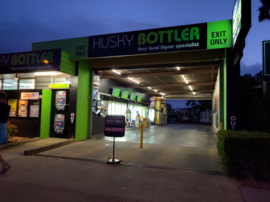 Husky Drive-in Bottle Shop | 42 Owen St, Huskisson NSW 2540, Australia | Phone: (02) 4441 5341