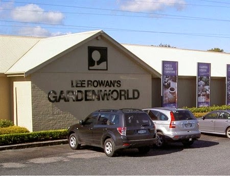 Lee Rowans Gardenworld | store | 72 Pacific Hwy, Ourimbah NSW 2258, Australia | 0243622822 OR +61 2 4362 2822