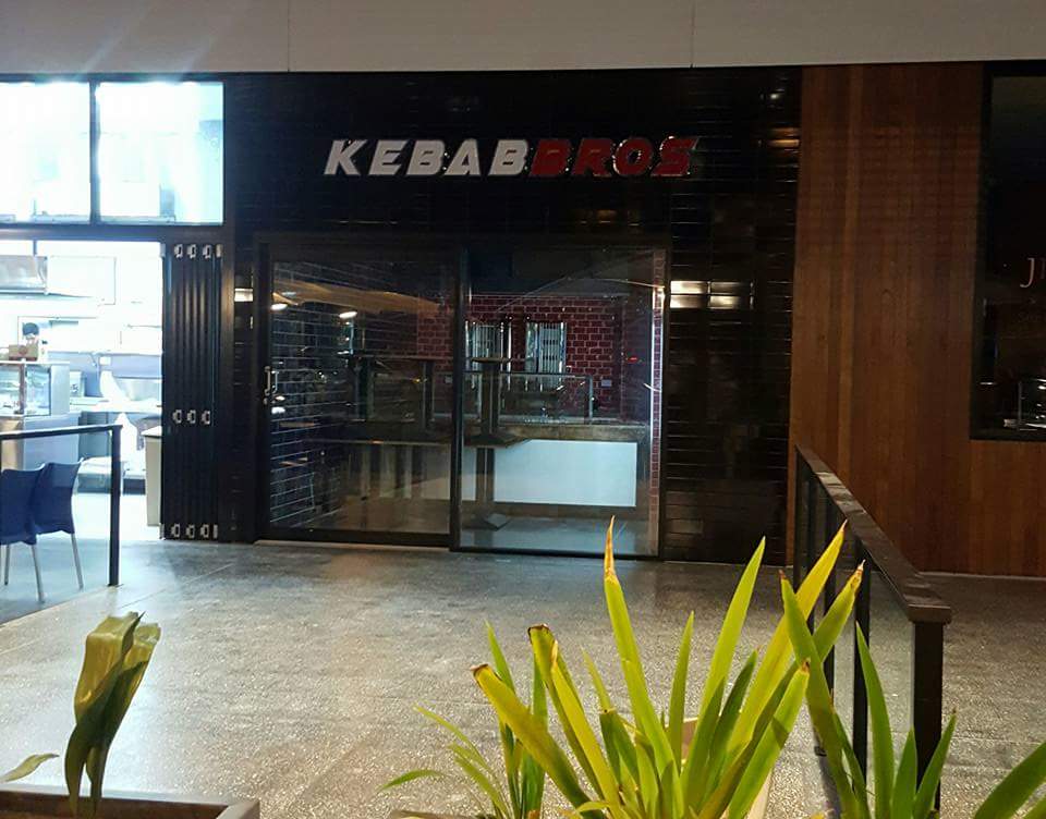 Kebab Bros | restaurant | shop 4/6/501 Olsen Ave, Ashmore QLD 4214, Australia | 0756026238 OR +61 7 5602 6238