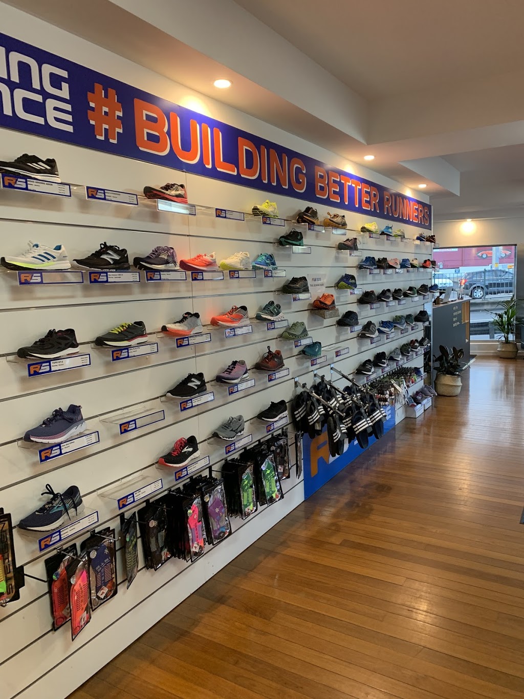 Running Science Rozelle | shoe store | 186 Victoria Rd, Rozelle NSW 2039, Australia | 0298100032 OR +61 2 9810 0032