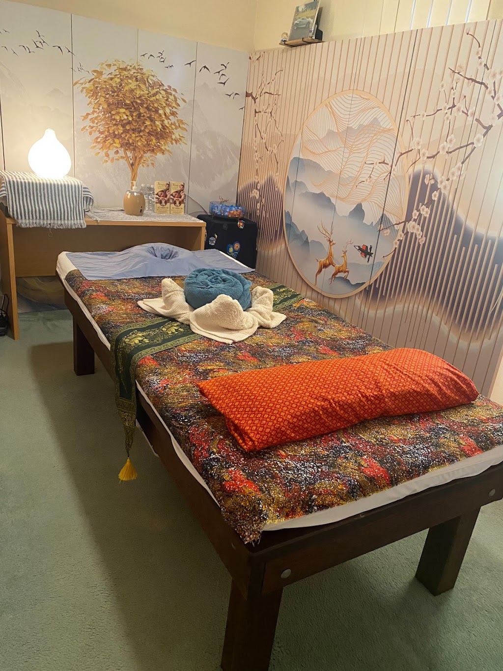 Nina Traditional Thai massage | 74 Dickman Rd, Forestdale QLD 4118, Australia | Phone: 0405 825 110