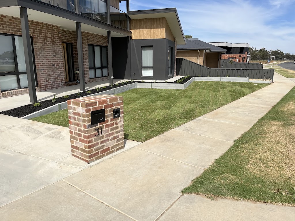 Leersons Landscaping | Gladfield S Rd, Pyramid Hill VIC 3575, Australia | Phone: 0428 586 516