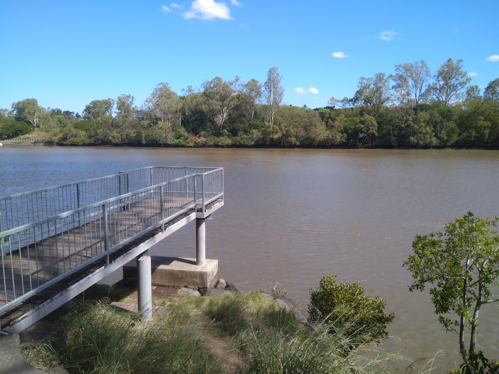 Heritage Close River Platform | Heritage Cl, Yeronga QLD 4104, Australia