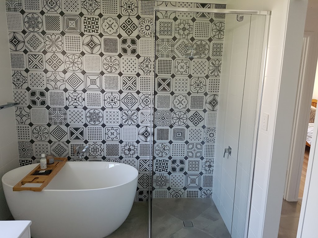 Craig Thorne Tiling | 30 Monarch Pl, Mons QLD 4556, Australia | Phone: 0412 919 614