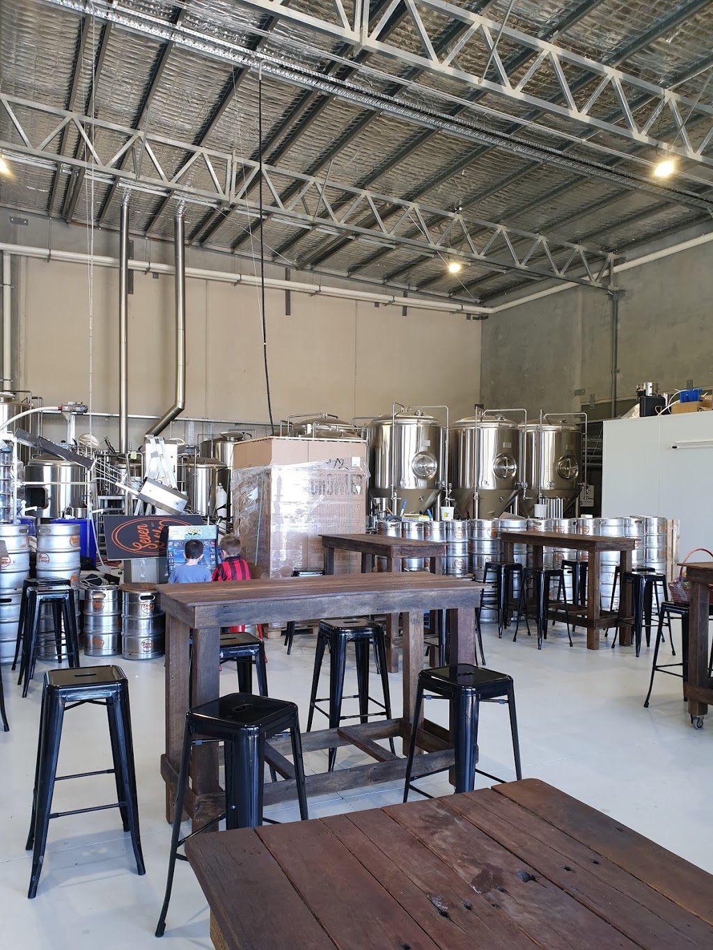 Seven Mile Brewing Co | restaurant | 188-202 Southern Cross Dr, Ballina NSW 2478, Australia | 0421841373 OR +61 421 841 373