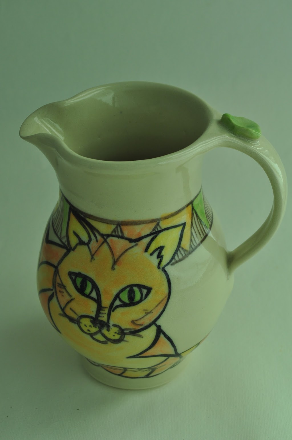 Emily Laszuk Pottery | 11572 Princes Hwy, Verona NSW 2550, Australia | Phone: 0410 082 545