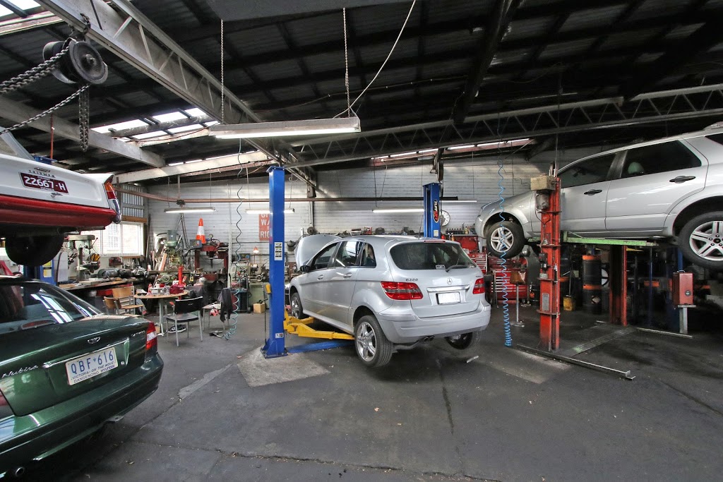 Harp Junction Garage | car repair | 29 Valerie St, Kew East VIC 3102, Australia | 0398591688 OR +61 3 9859 1688