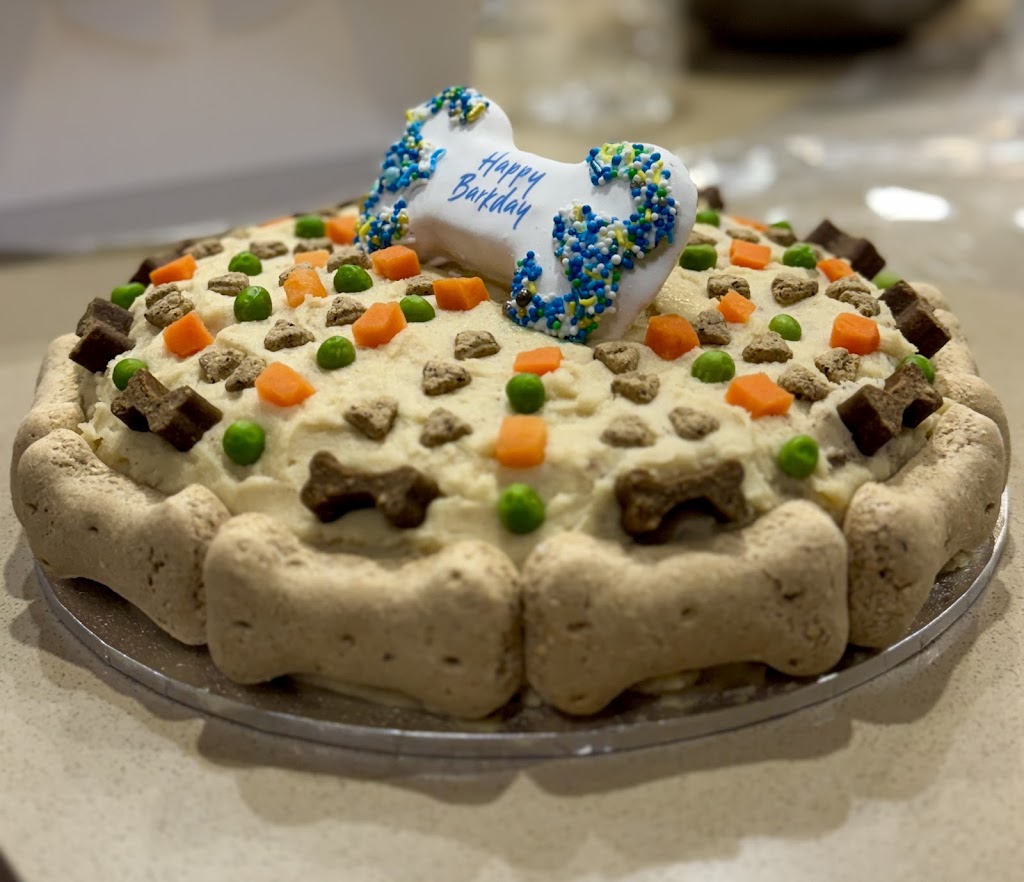 Pet Cake Creations | Hawkesbury City Council, Glossodia NSW 2753, Australia | Phone: 0431 250 449
