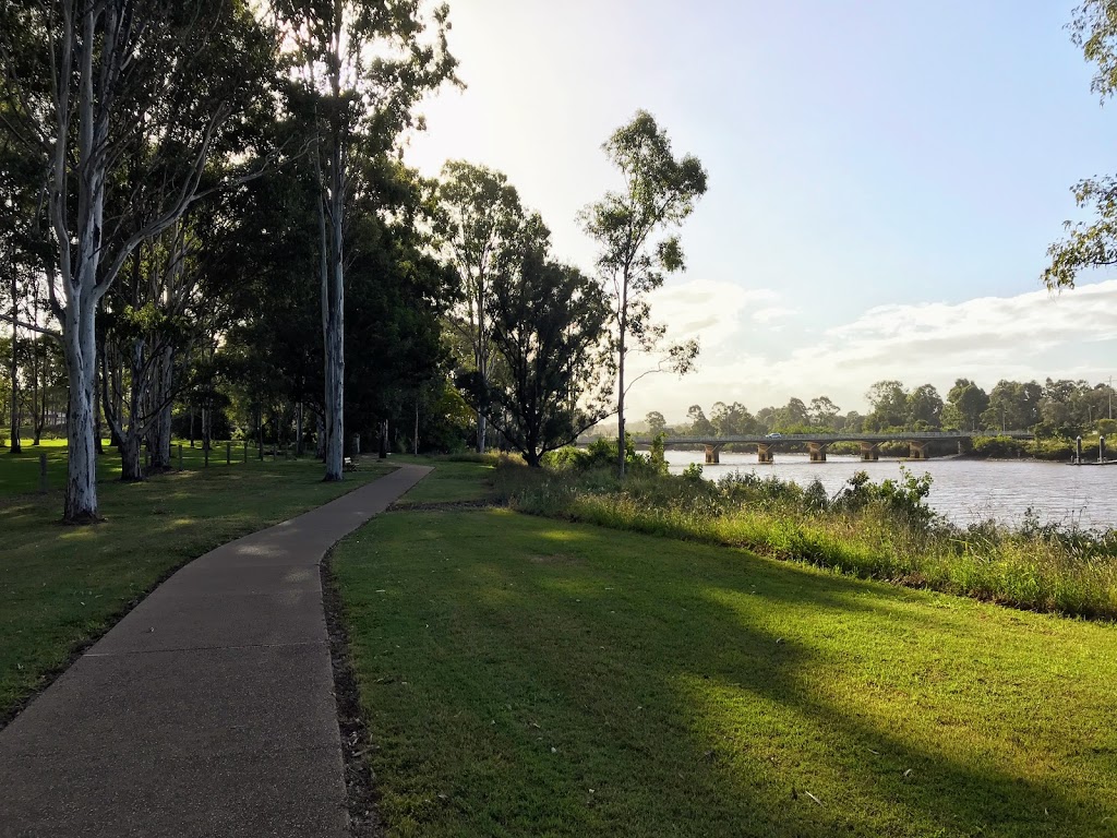 PIONEER COUNTRY PARK | park | McGregor St, Tinana QLD 4650, Australia | 1800214789 OR +61 1800 214 789