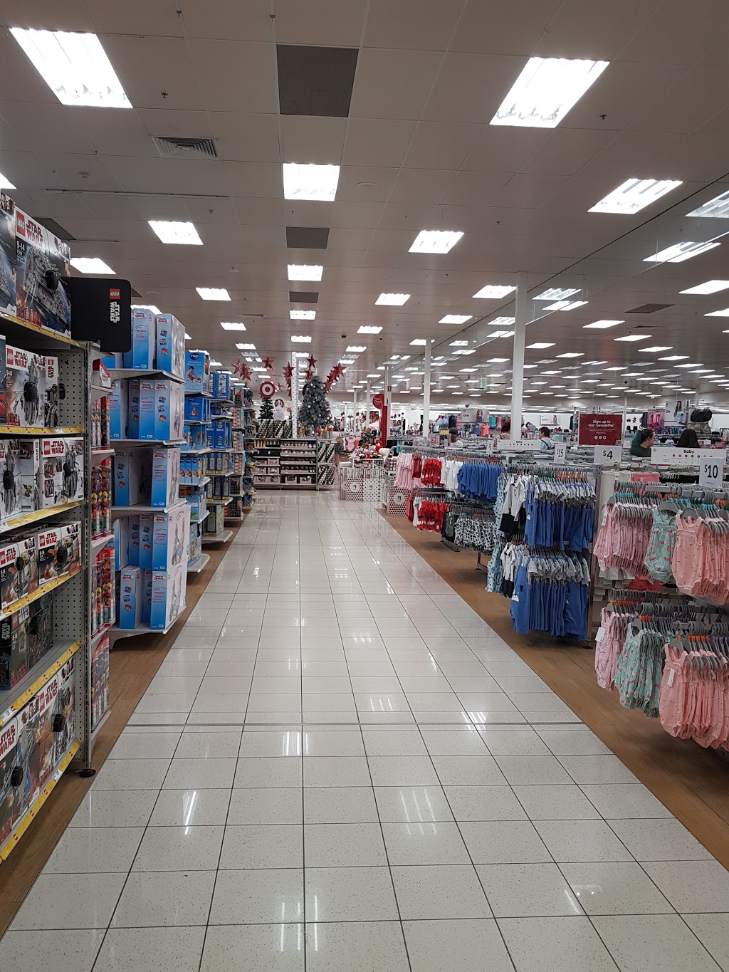 Target | department store | Read St, Rockingham WA 6168, Australia | 0895508700 OR +61 8 9550 8700